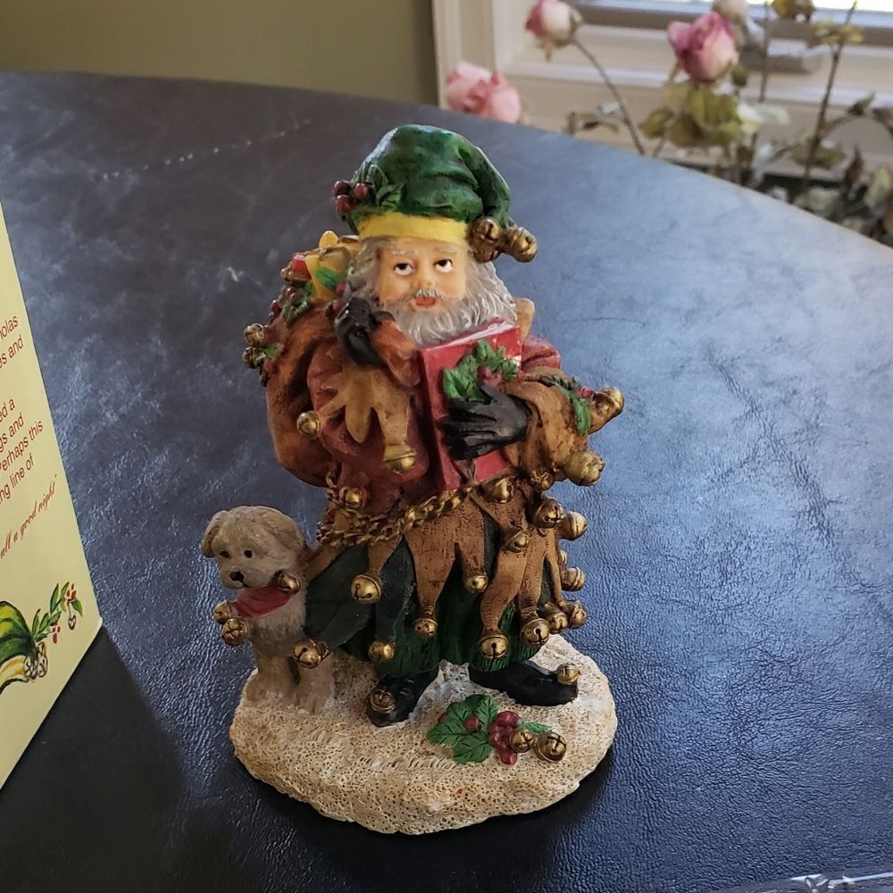 International Santa Clause Collection - Picture 2 of 9